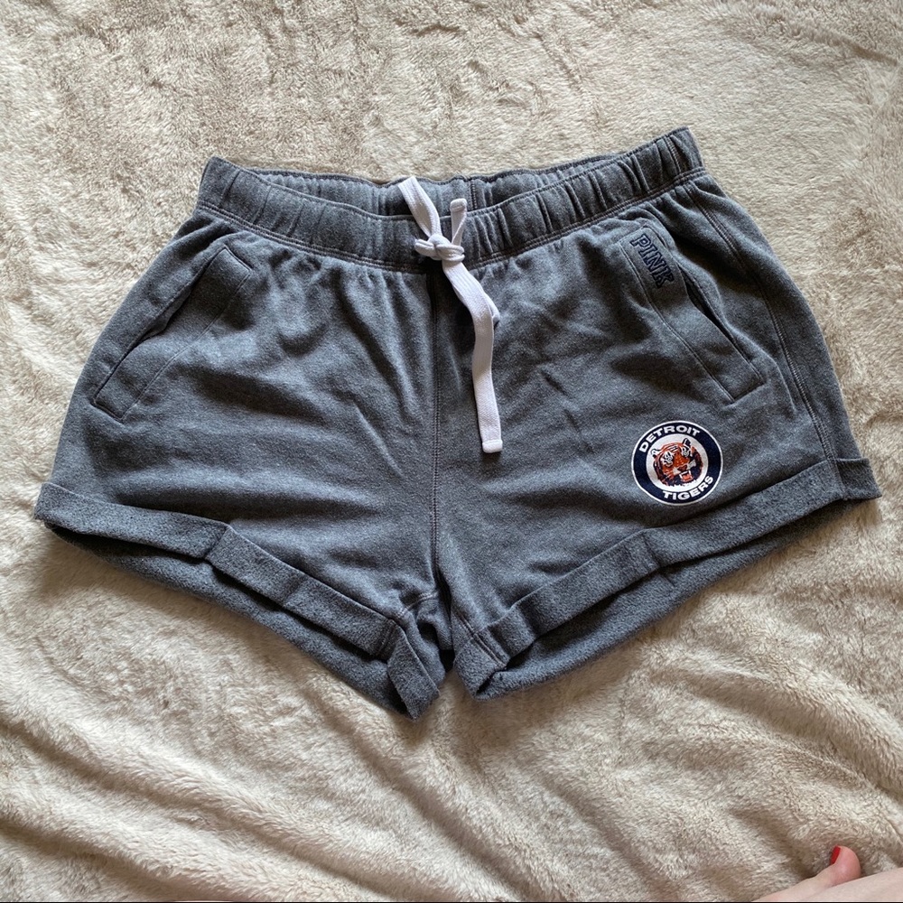 Detroit Tigers PINK Shorts